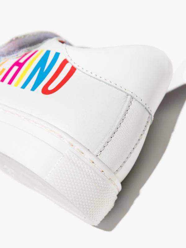 ( Nouvelle Collection ) Moschino Kids 1 Baskets à Logo Imprimé Enfant 6 ( Nouvelle Collection ) Moschino Kids 1 Baskets à Logo Imprimé Enfant – Image 4