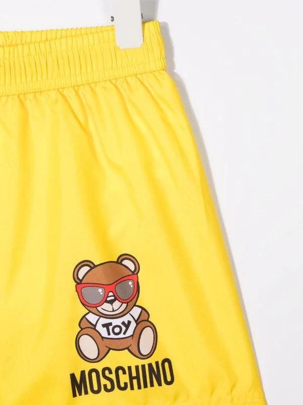 ( Nouvelle Collection ) Moschino Kids Short De Bain à Motif Teddy Bear 51680 YELLOW 5 ( Nouvelle Collection ) Moschino Kids Short De Bain à Motif Teddy Bear 51680 YELLOW – Image 3