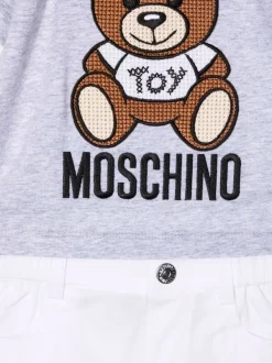 ( Nouvelle Collection ) Moschino Kids Ensemble Haut-pantalon à Logo Enfant 7 ( Nouvelle Collection ) Moschino Kids Ensemble Haut-pantalon à Logo Enfant -Moschino Kids Soldes Boutique 17693417 37111674 600