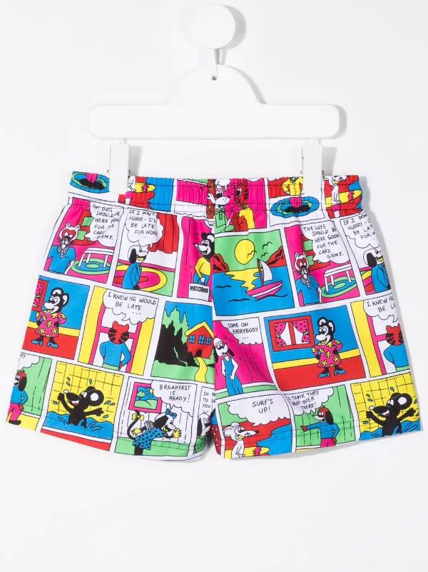 ( Nouvelle Collection ) Moschino Kids Short De Bain à Imprimé Graphique Enfant 4 ( Nouvelle Collection ) Moschino Kids Short De Bain à Imprimé Graphique Enfant – Image 2