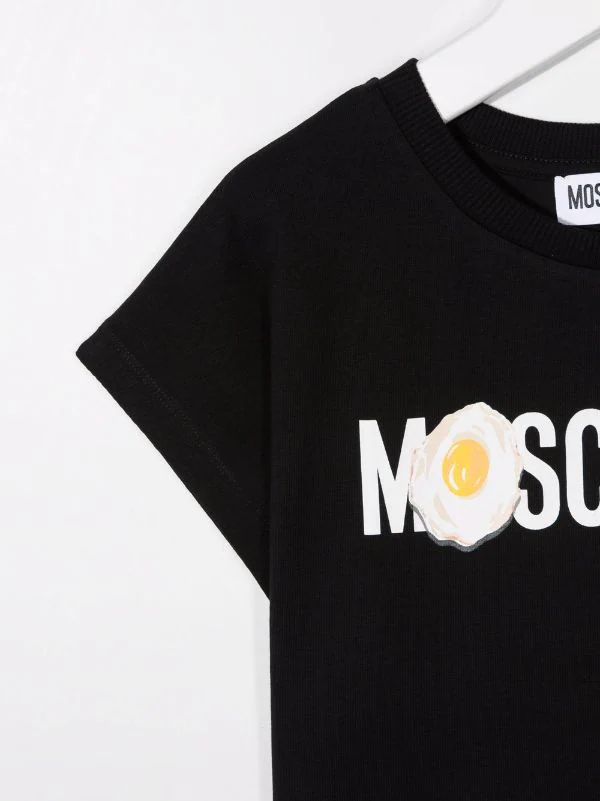 ( Nouvelle Collection ) Moschino Kids 60100 NERO T-shirt à Imprimé Sunny Side Egg Enfant 5 ( Nouvelle Collection ) Moschino Kids 60100 NERO T-shirt à Imprimé Sunny Side Egg Enfant – Image 3