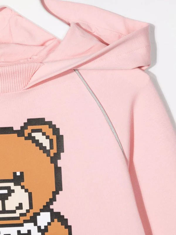 ( Nouvelle Collection ) Moschino Kids Hoodie à Imprimé Teddy Bear Enfant 5 ( Nouvelle Collection ) Moschino Kids Hoodie à Imprimé Teddy Bear Enfant – Image 3