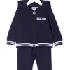 ( Nouvelle Collection ) Moschino Kids Survêtement à Logo Imprimé 40016 BLU 1 ( Nouvelle Collection ) Moschino Kids Survêtement à Logo Imprimé 40016 BLU -Moschino Kids Soldes Boutique 17971426 37939887 600