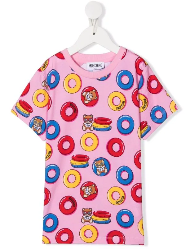 ( Nouvelle Collection ) Moschino Kids 82801 SWEET TOYBAYWATCH T-shirt à Imprimé Monogrammé Enfant 3 ( Nouvelle Collection ) Moschino Kids 82801 SWEET TOYBAYWATCH T-shirt à Imprimé Monogrammé Enfant