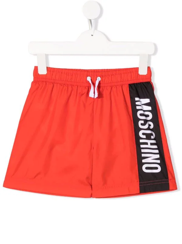 ( Nouvelle Collection ) Moschino Kids 50109 ROSSO Short De Bain à Logo Imprimé Enfant 3 ( Nouvelle Collection ) Moschino Kids 50109 ROSSO Short De Bain à Logo Imprimé Enfant