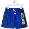 ( Nouvelle Collection ) Moschino Kids Short De Bain à Logo Imprimé 40457 BLUE 2 ( Nouvelle Collection ) Moschino Kids Short De Bain à Logo Imprimé 40457 BLUE -Moschino Kids Soldes Boutique 18144840 38487515 600