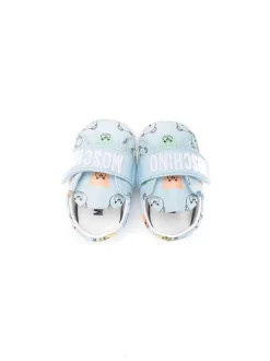 ( Nouvelle Collection ) Moschino Kids Chaussures De Pré-marche à Imprimé Teddy MK262 - Blu 7 ( Nouvelle Collection ) Moschino Kids Chaussures De Pré-marche à Imprimé Teddy MK262 - Blu -Moschino Kids Soldes Boutique 18252713 39030356 600