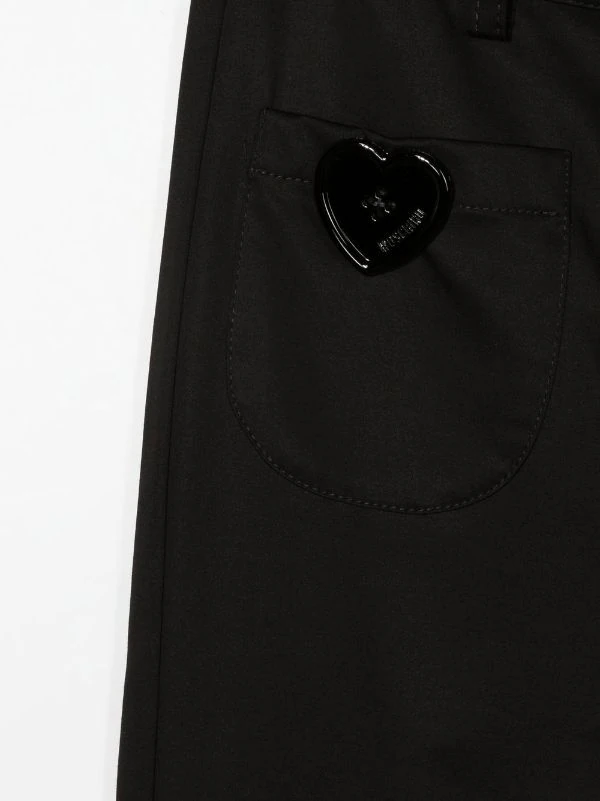 ( Nouvelle Collection ) Moschino Kids 60100 NERO Pantalon évasé à Boutons Cœur Enfant 5 ( Nouvelle Collection ) Moschino Kids 60100 NERO Pantalon évasé à Boutons Cœur Enfant – Image 3
